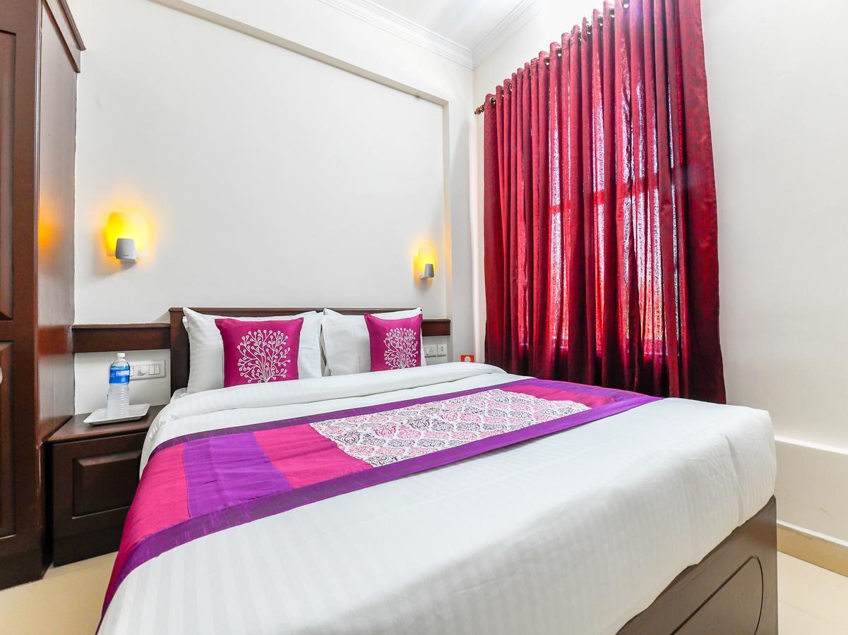 Oyo 11309 Hotel Green Land Residency Kochi 外观 照片