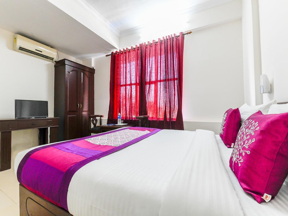 Oyo 11309 Hotel Green Land Residency Kochi 外观 照片